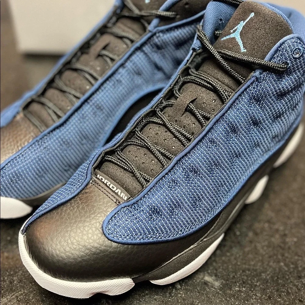 Sz 8  Air Jordan 13 Retro 